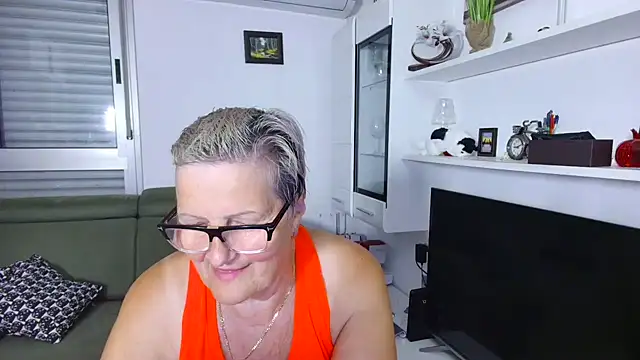 Selenna57 – Naživo XXX chat