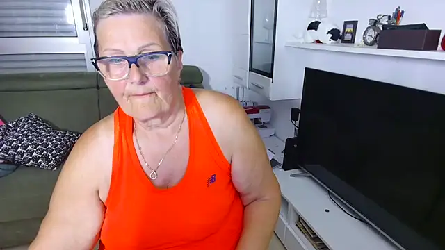 Chat +18 de Selenna57 ao vivo