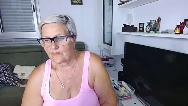 Selenna57's Live XXX Chat