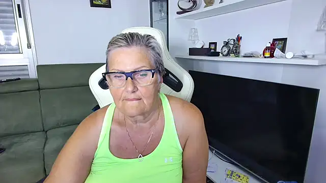 Selenna57's Webcam Show