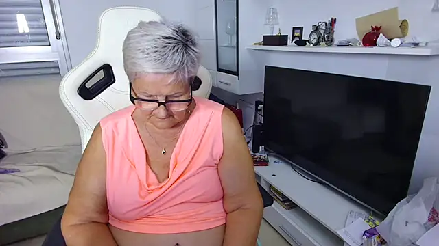 Selenna57 Adlı Modelin Canlı XXX Sohbeti