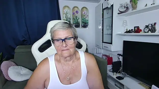 Selenna57 Live XXX-chat