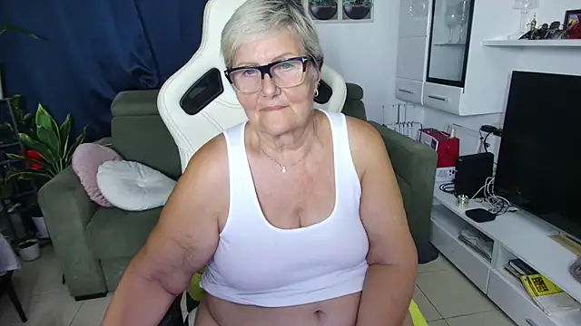 Selenna57 网络视讯表演