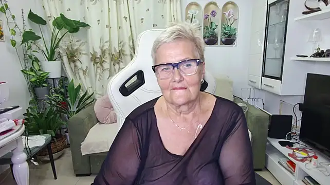 XXX chat uživo modela Selenna57