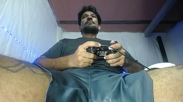 Carlo_yates Live XXX-Chat