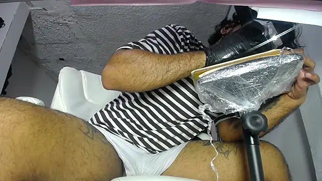Carlo_yates Webcam Show