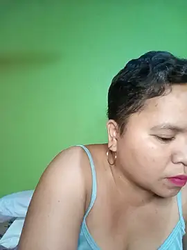 Chat +18 de hotpussyxxx33x ao vivo