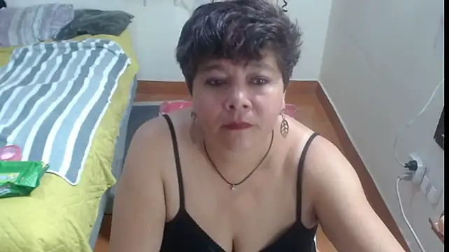 angelitolove727's Webcam Show