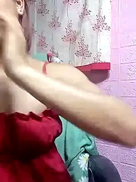 Cutie_body11 Chat XXX in diretta