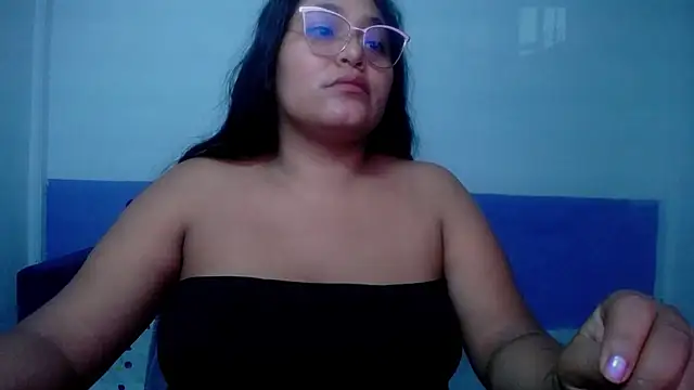 Chat +18 de sirena_15 ao vivo