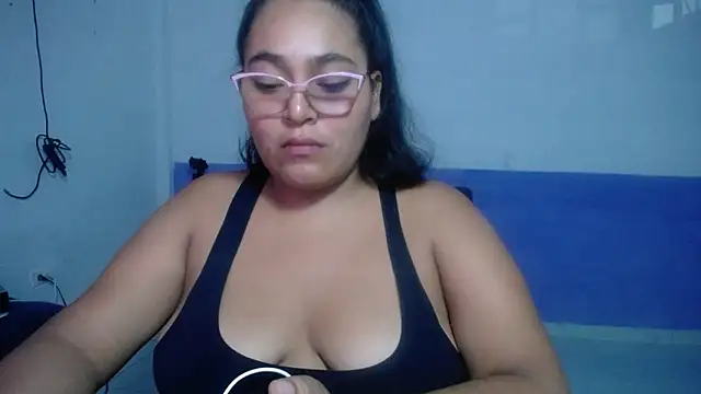 sirena_15 Chat XXX in diretta