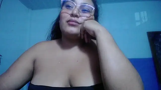 sirena_15 Chat XXX live