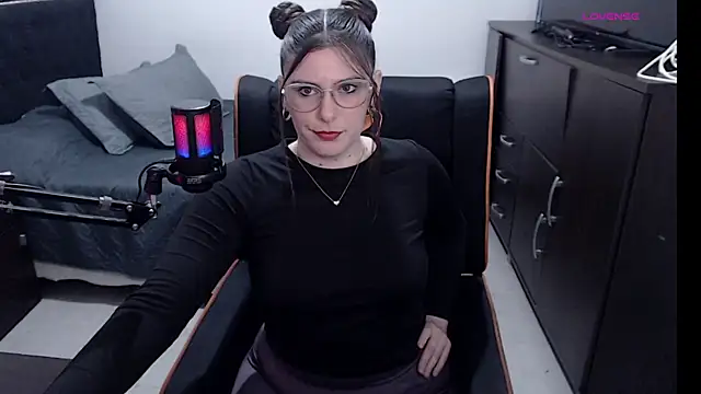 xxbbtaa 网络视讯表演