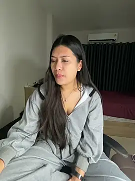 NaughtyKK_ Webcam-Show