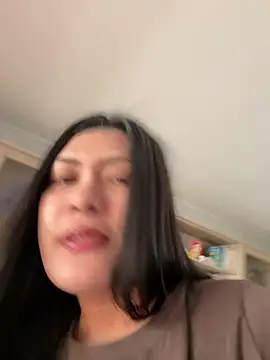 NaughtyKK_ Pertunjukan Webcam
