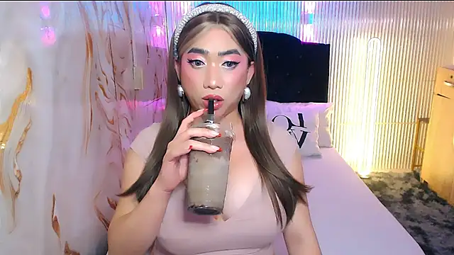yourTsFantasyBigCock 웹캠 쇼