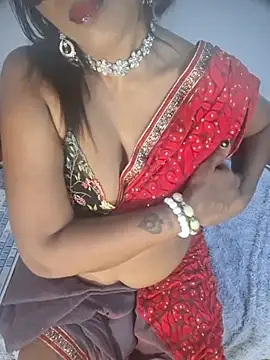 naughtyjaanu's Webcam Show