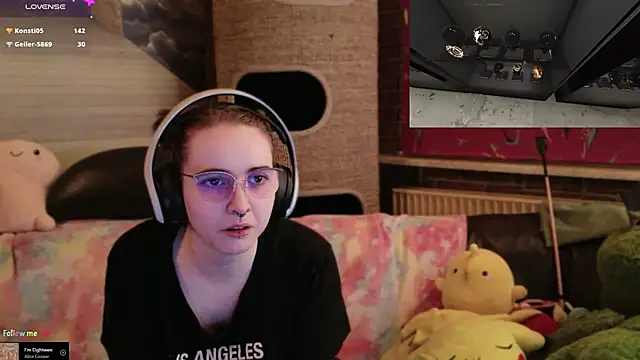 GamerGirl_Eve's Webcam Show