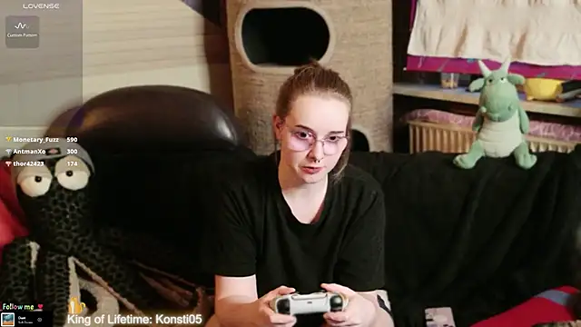 Pertunjukan Kamera Web GamerGirl_Eve