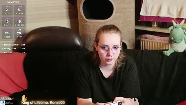GamerGirl_Eve's Webcam Show