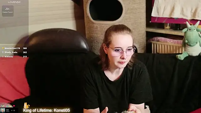 GamerGirl_Eve Show Webcam