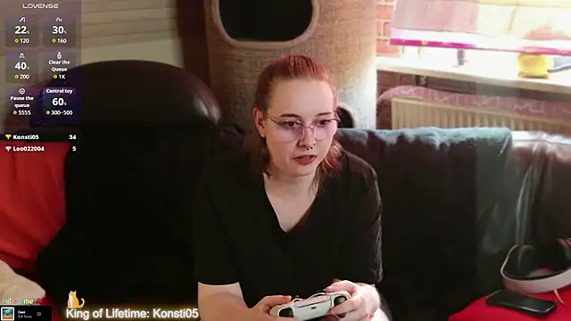 GamerGirl_Eve: διαδικτυακό σόου στην κάμερα