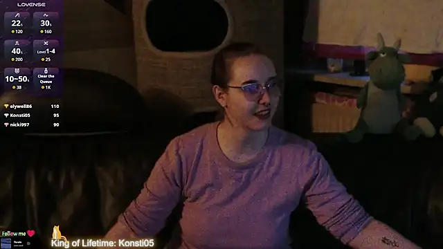 GamerGirl_Eve Adlı Modelin Canlı XXX Sohbeti