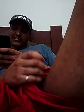 Show de Faelpauzudo13 na webcam