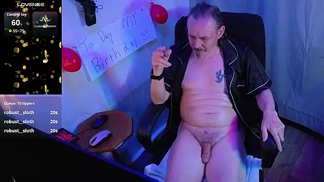 Richy__Rich_ Show in webcam