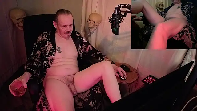 Richy__Rich_ Show in webcam