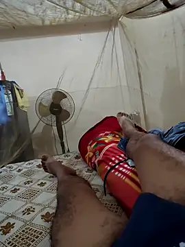 โชว์เว็บแคมของ PIG_FUCKER_DADDY