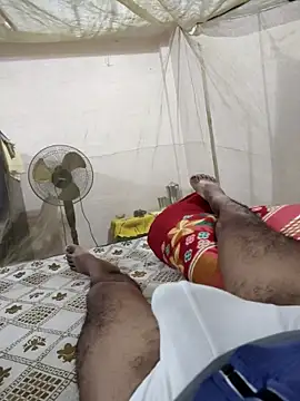 PIG_FUCKER_DADDY Adlı Modelin Web Kamerası Şovu