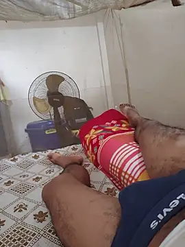 DIRTY_SMEGMA_DICK_4_PIGSn Webbikameraesitys