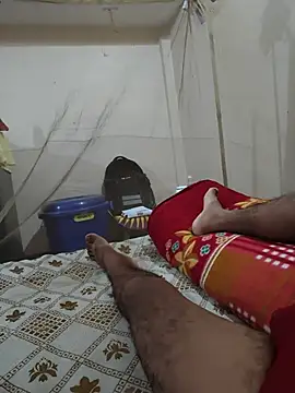 DIRTY_SMEGMA_DICK_4_PIGS élő XXX-chatje
