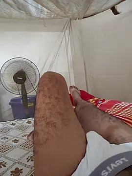 INDIAN_CHEESY-BOSS live XXX chat