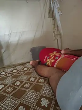 INDIAN_CHEESY-BOSS Show in webcam