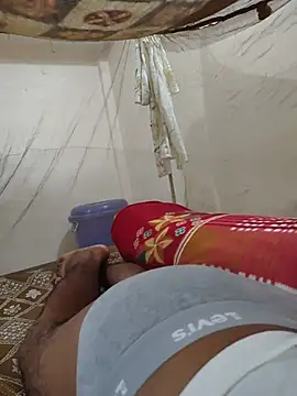 INDIAN_CHEESY-BOSS Webcam Show