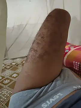 Pokazy przed kamerką – INDIAN_CHEESY-BOSS