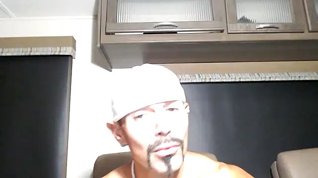 ThickD2C's Webcam Show