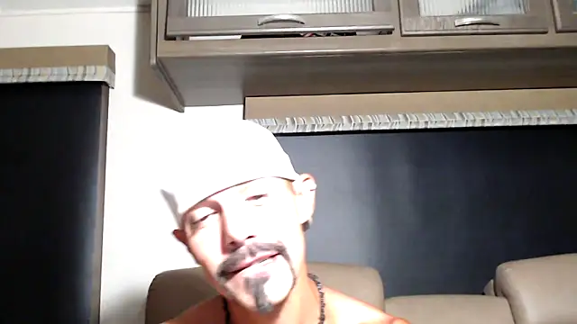 ThickD2C's Webcam Show