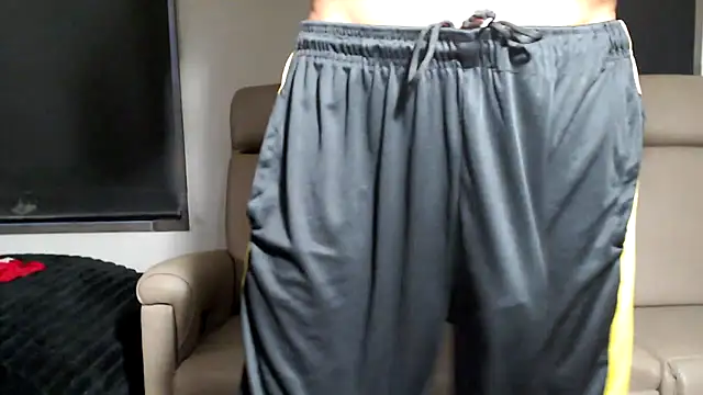 ThickD2C webkamerás műsora