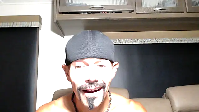 Show de ThickD2C na webcam