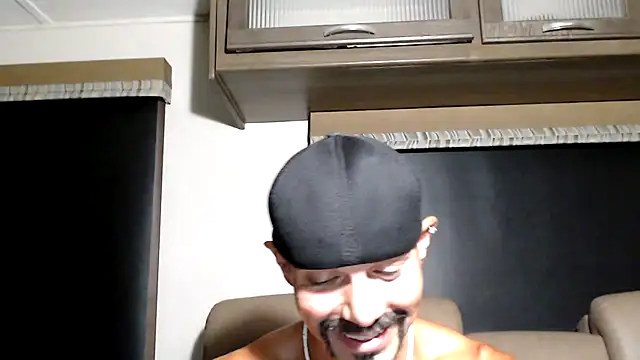 ThickD2C's Webcam Show