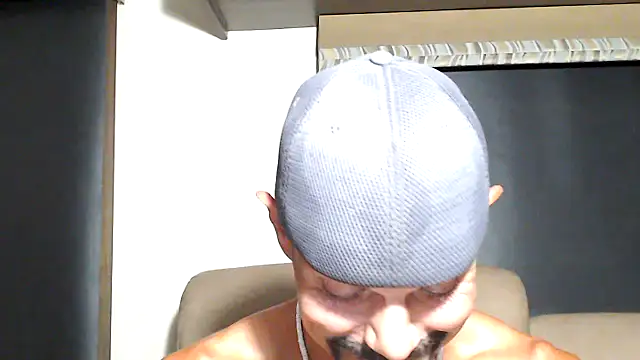 ThickD2C Show in webcam