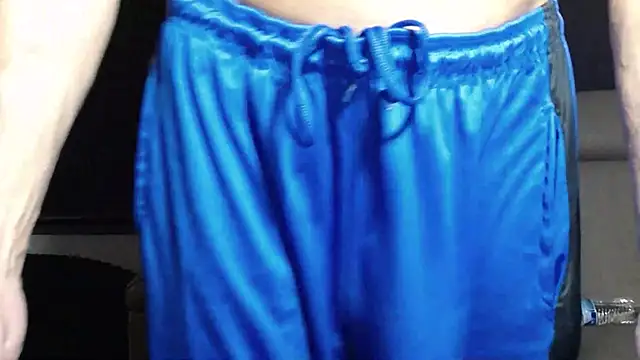 ThickD2Cのウェブカメラショー
