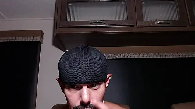 ThickD2C 在線直播表演