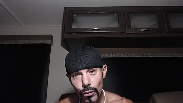 ThickD2C Webcam-Show