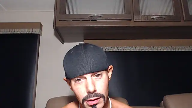 ThickD2C's Webcam Show