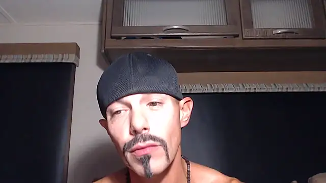 ThickD2Cのウェブカメラショー