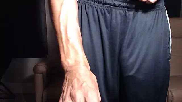 ThickD2C 网络视讯表演